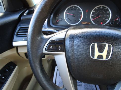 Used 2011 Honda Accord LX-P image 13
