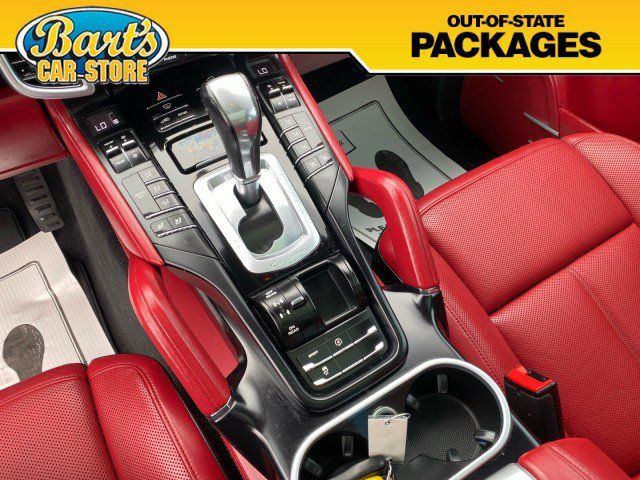 Used 2017 Porsche Cayenne Platinum Edition AWD/4WD image 32