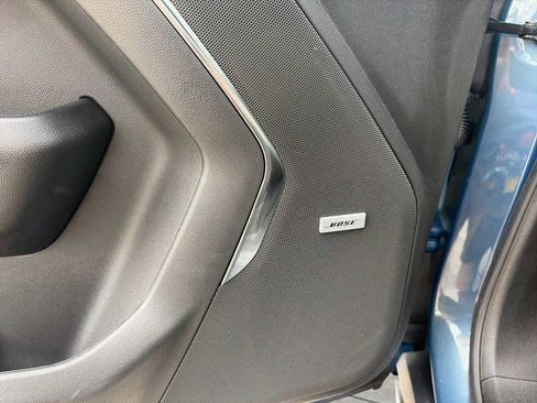 Used 2025 Chevrolet Tahoe LT w/ Comfort Package image 17