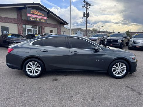 Used 2017 Chevrolet Malibu LT image 9