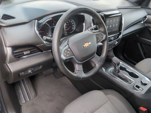 Certified 2023 Chevrolet Traverse LT image 10