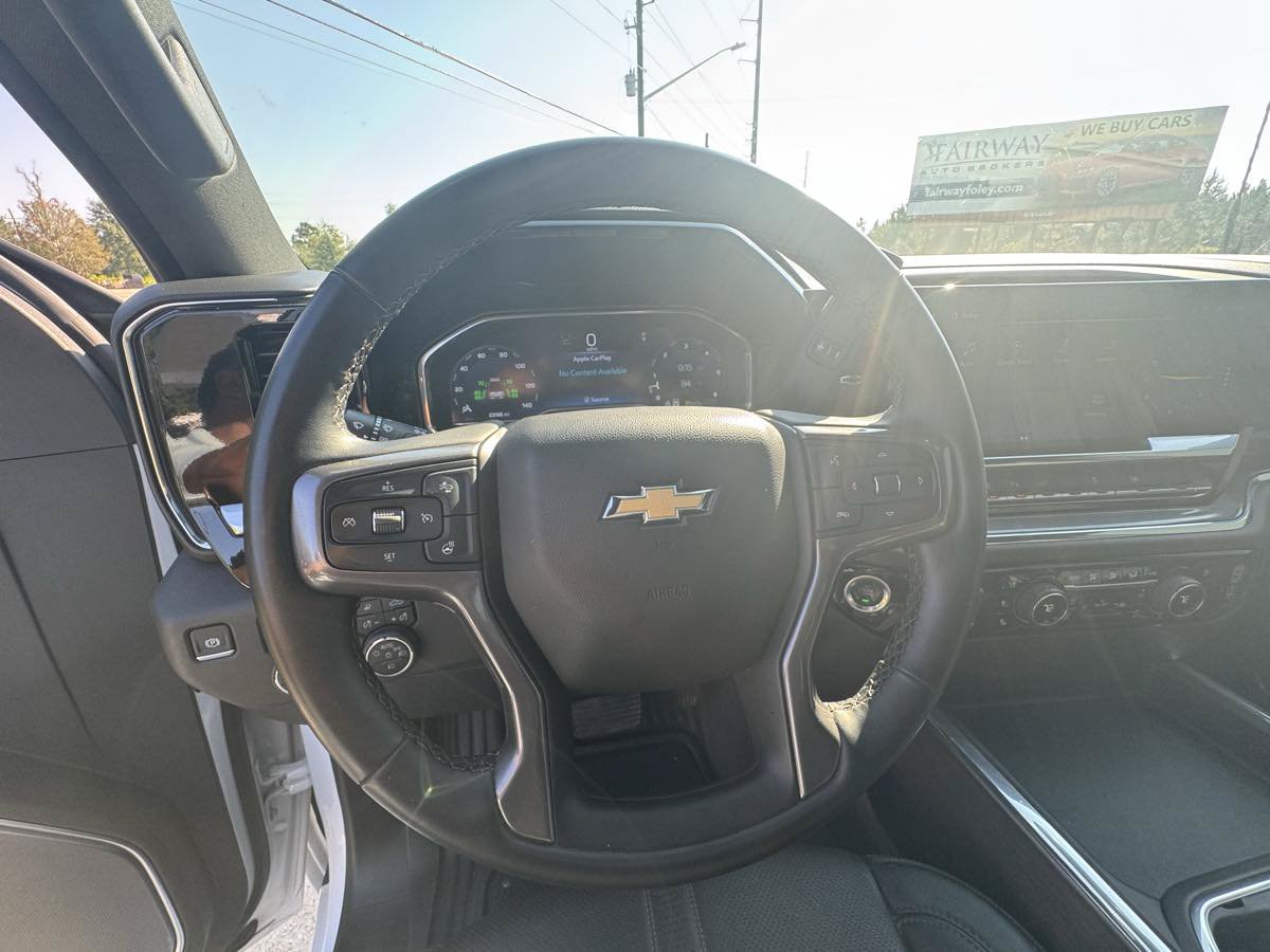 Used 2025 Chevrolet Silverado 3500 High Country w/ High Country Premium Package AWD/4WD image 15