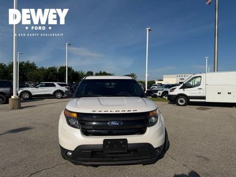 Used 2014 Ford Explorer Sport w/ Equipment Group 401A AWD/4WD image 3