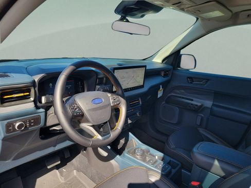 New 2025 Ford Maverick Tremor AWD/4WD image 8
