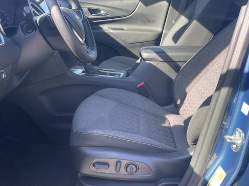 Used 2024 Chevrolet Equinox LT image 18