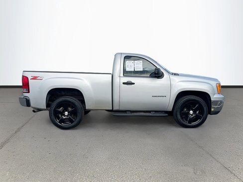 Used 2011 GMC Sierra 1500 SLE w/ SLE Preferred Package RWD image 8