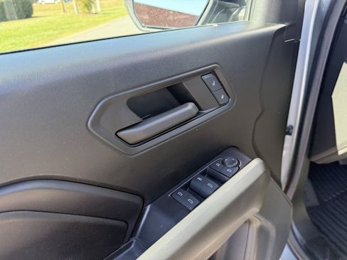 Used 2024 Chevrolet Colorado Trail Boss w/ Technology Package image 13