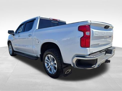 Used 2024 Chevrolet Silverado 1500 LTZ w/ LTZ Convenience Package II AWD/4WD image 11