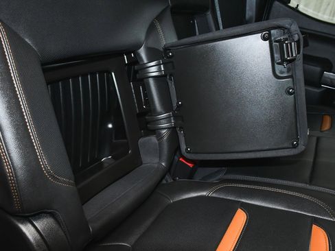 Used 2022 GMC Sierra 1500 AT4 image 55