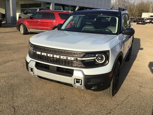 New 2026 Ford Bronco Sport Badlands image 5