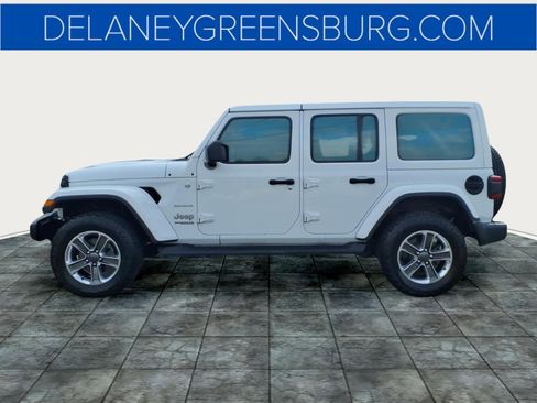 Used 2021 Jeep Wrangler Unlimited Sahara w/ LED Lighting Group image 6