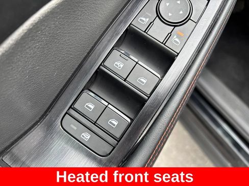Used 2025 Nissan Rogue SV AWD/4WD image 17