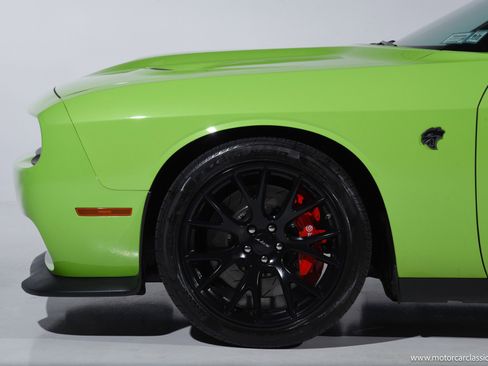Used 2015 Dodge Challenger SRT Hellcat image 15