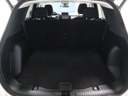 Certified 2021 Ford Escape SE w/ Convenience Package image 17