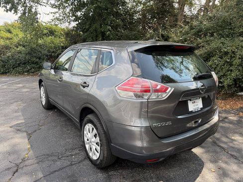 Used 2016 Nissan Rogue S AWD/4WD image 7