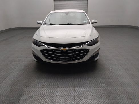 Used 2022 Chevrolet Malibu LT FWD image 15