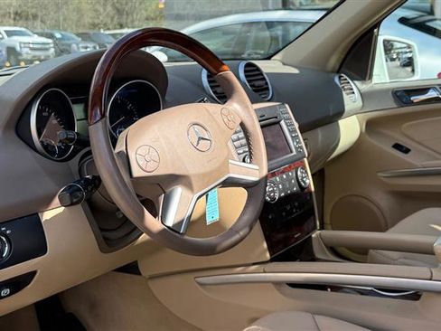 Used 2011 Mercedes-Benz ML 350 4MATIC image 12