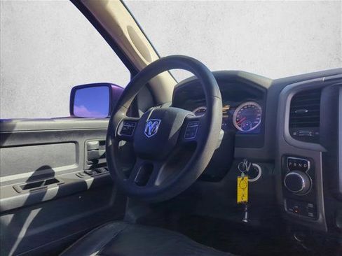 Used 2015 RAM 1500 Express image 16