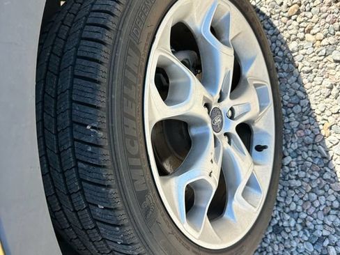 Used 2014 Ford Escape Titanium w/ Equipment Group 401A AWD/4WD image 42