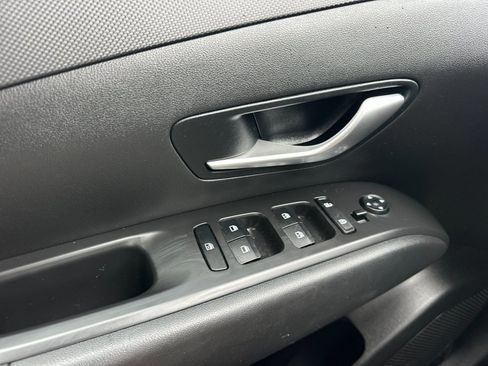 Used 2022 Hyundai Santa Cruz SEL Premium image 10