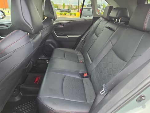 Used 2021 Toyota RAV4 TRD Off-Road AWD/4WD image 22