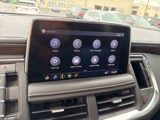 Certified 2021 Chevrolet Tahoe Z71 w/ Luxury Package AWD/4WD image 18