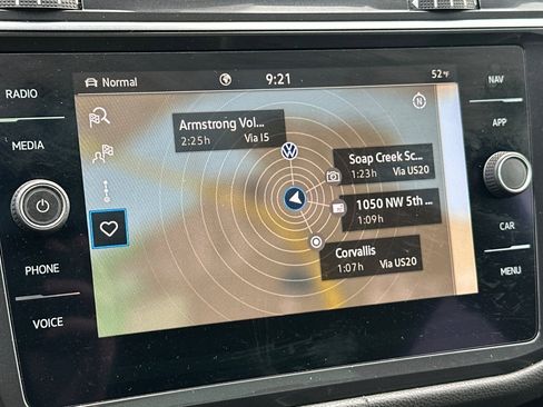 Used 2022 Volkswagen Tiguan SEL R-Line image 16