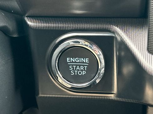 New 2025 Ford F150 Platinum w/ FX4 Off-Road Package image 31