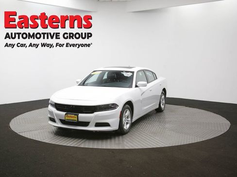 Used 2022 Dodge Charger SXT w/ Leather Interior Group image 55