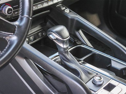 Used 2023 Kia Telluride S image 26