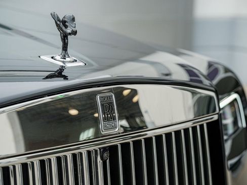 New 2026 Rolls-Royce Cullinan AWD/4WD image 4