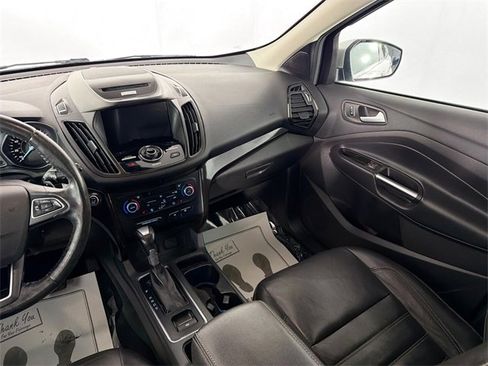 Used 2017 Ford Escape Titanium image 23