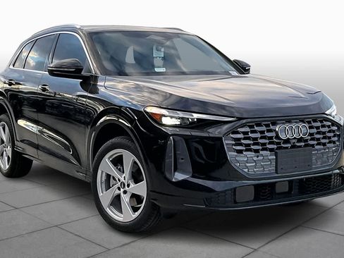 New 2025 Audi Q5 Premium Plus w/ Premium Plus image 2