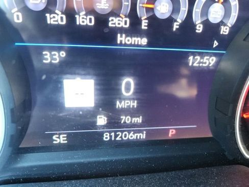 Used 2021 Chevrolet Suburban High Country w/ Premium Package image 11