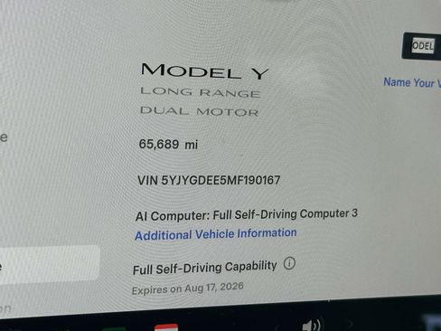Used 2021 Tesla Model Y Long Range AWD/4WD image 31