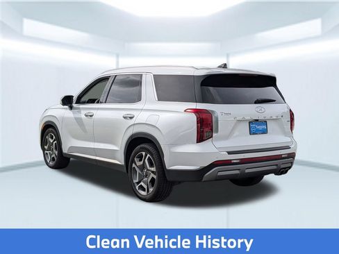 Used 2024 Hyundai Palisade Limited AWD/4WD image 4