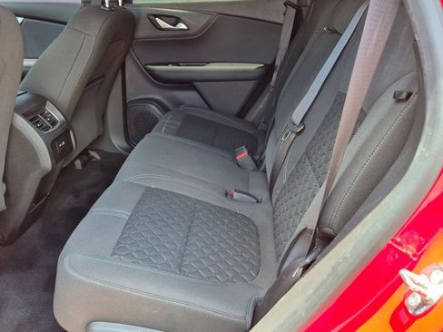 Used 2019 Chevrolet Blazer LT FWD image 16