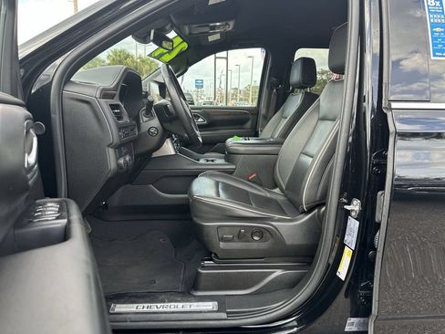 Used 2024 Chevrolet Suburban Premier RWD image 20