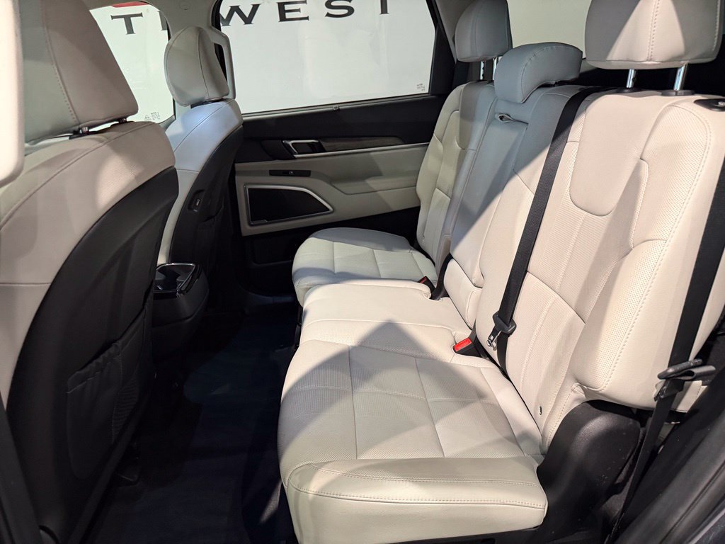 Used 2020 Kia Telluride EX AWD/4WD image 38
