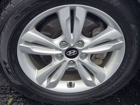 Used 2017 Hyundai Tucson SE Plus FWD image 9