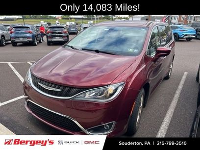 Used 2019 Chrysler Pacifica Touring Plus w/ Tire & Wheel Group