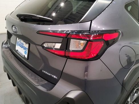 Used 2024 Subaru Crosstrek 2.0i Premium AWD/4WD image 7