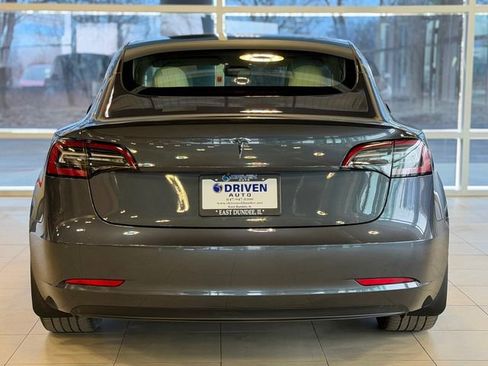 Used 2018 Tesla Model 3 Performance image 10