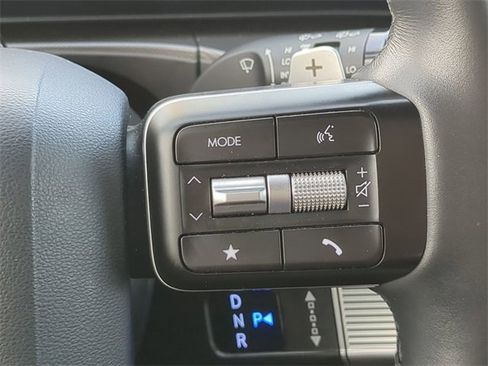 Used 2025 Hyundai Santa Fe SEL image 30