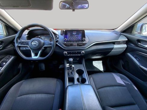 Used 2020 Nissan Altima 2.5 S FWD image 15