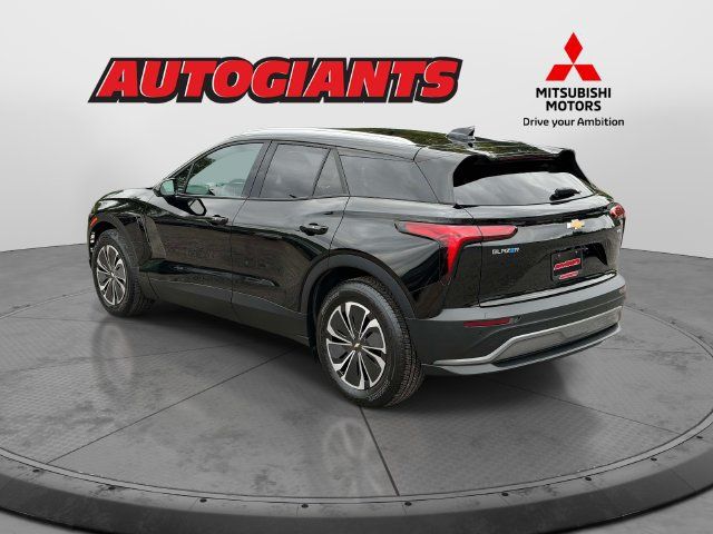 Used 2024 Chevrolet Blazer EV LT AWD/4WD image 4