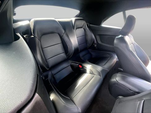 Used 2021 Ford Mustang Premium RWD image 20