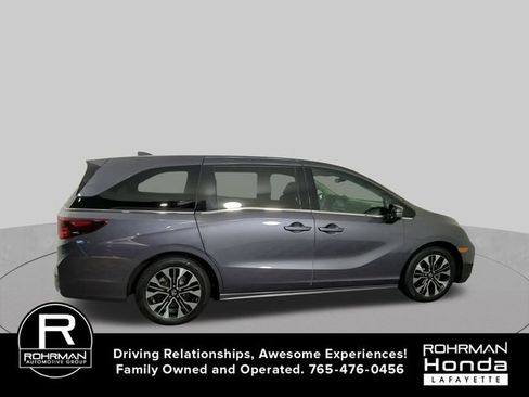 Used 2025 Honda Odyssey Elite image 9