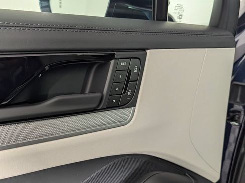 New 2026 Porsche Cayenne AWD/4WD image 26