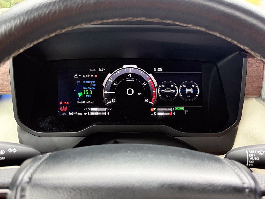 Used 2024 Toyota Tundra Capstone AWD/4WD image 29